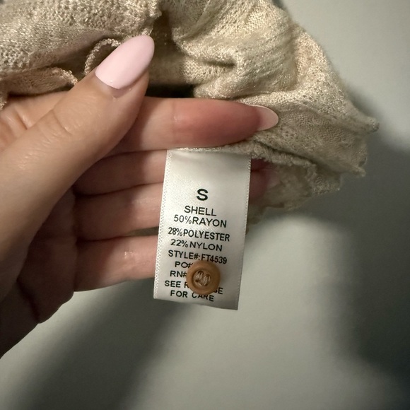 NWT Dress Forum Cropped Tank Top - Picture 5 of 5